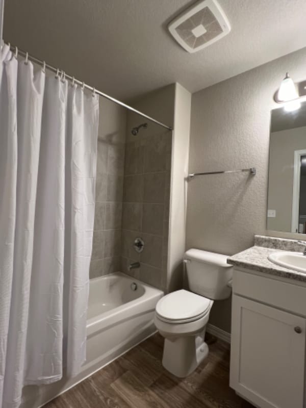 Building Photo - 5235 Aeroglide Lp