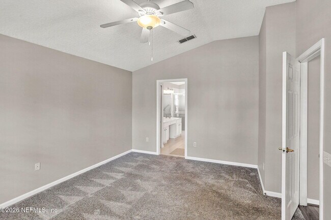 Building Photo - 1325 Fairway Village Dr
