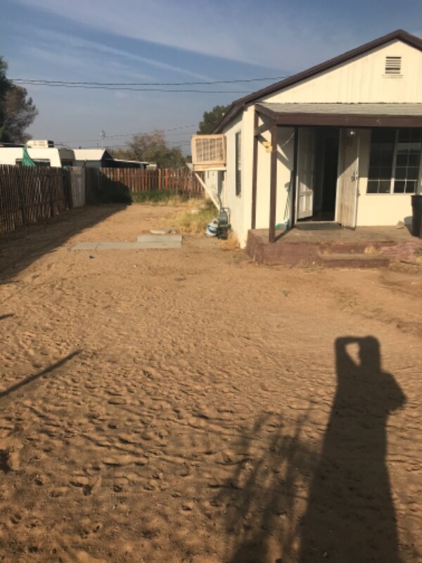 Building Photo - 11815 Nancy Ave