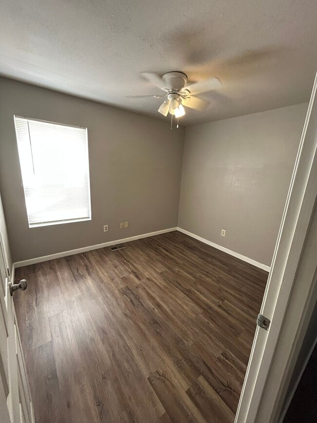 Building Photo - 135 Rocky Reef Cir