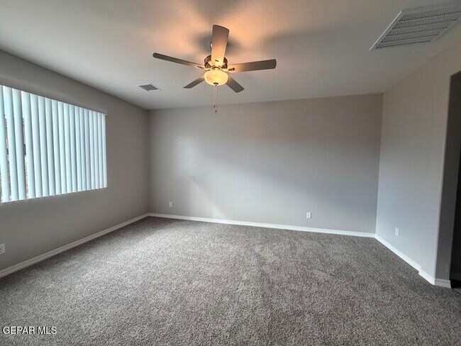 Building Photo - 138 Monteine Trl