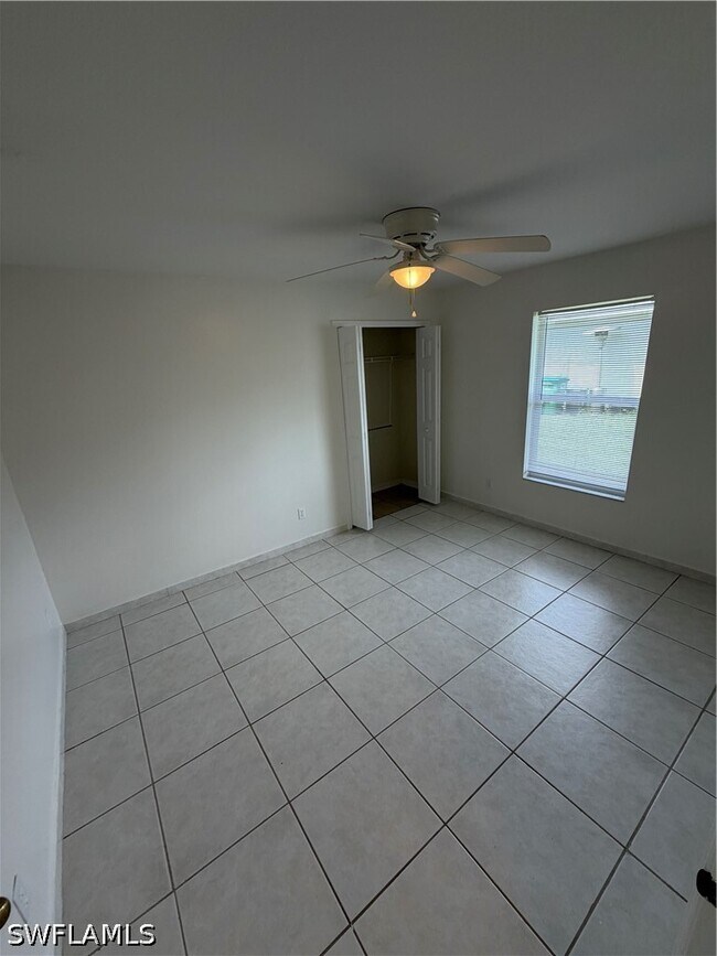 Building Photo - 3629 SE 9th Pl