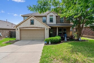 Building Photo - 4007 Bluestone Ln
