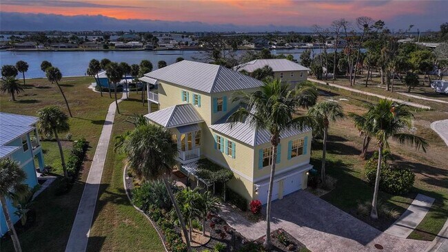 Building Photo - 6751 Portside Ln