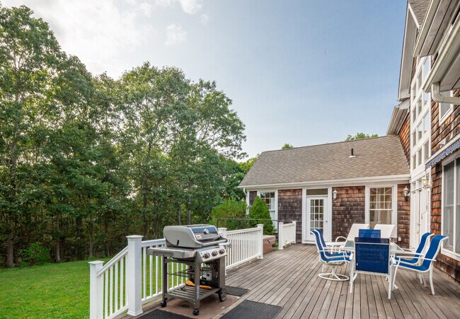 Building Photo - 83 Laurel Valley Dr