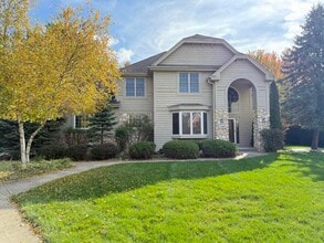 Building Photo - 2340 Robbie Ct