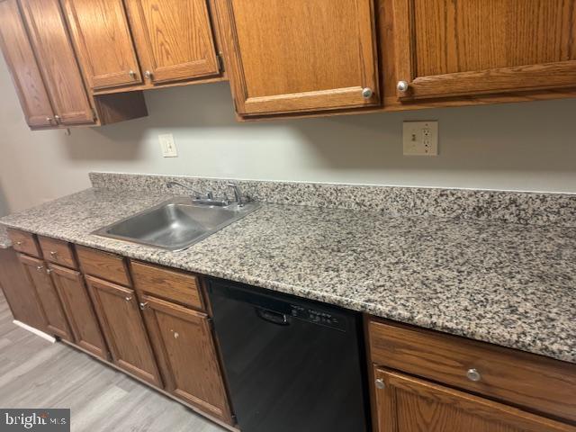 Building Photo - 468 Lynetree Dr