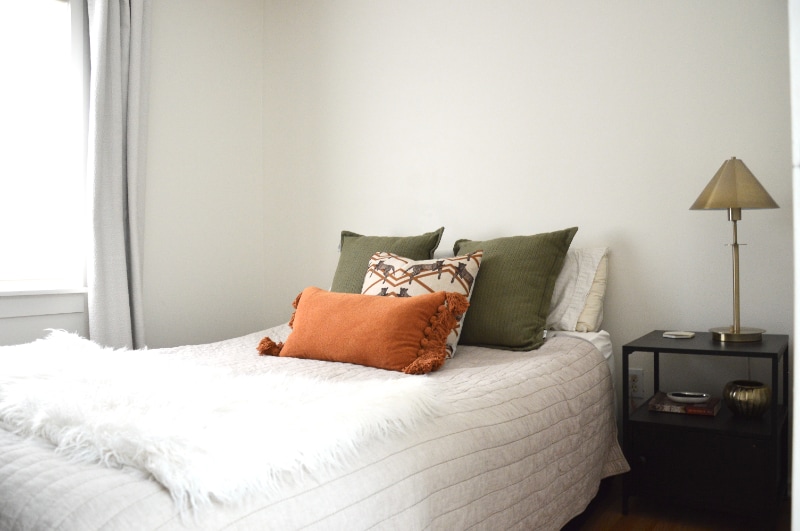 Building Photo - 940 Gale Ln