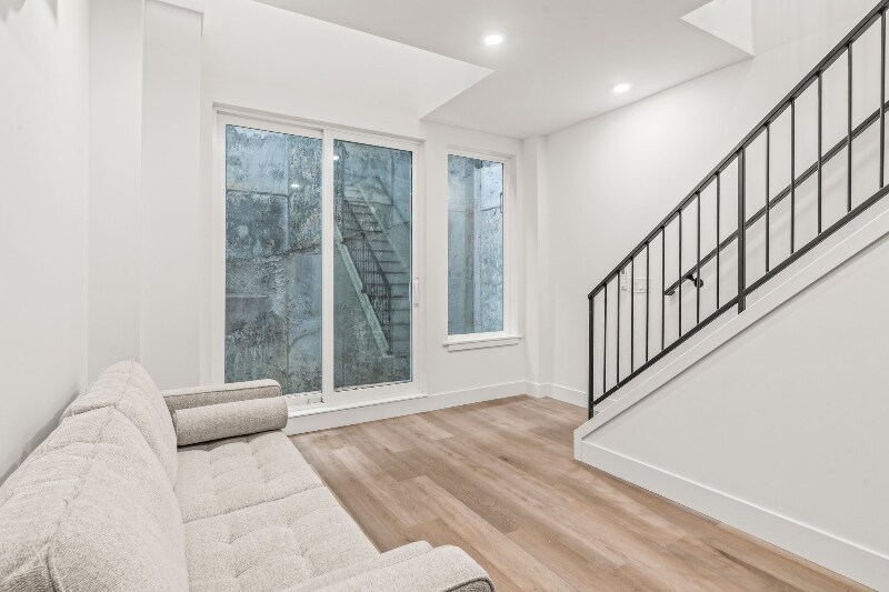Building Photo - 4710 Woodland Ave