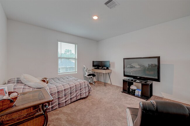 Building Photo - 1234 Blue Hazel Ct