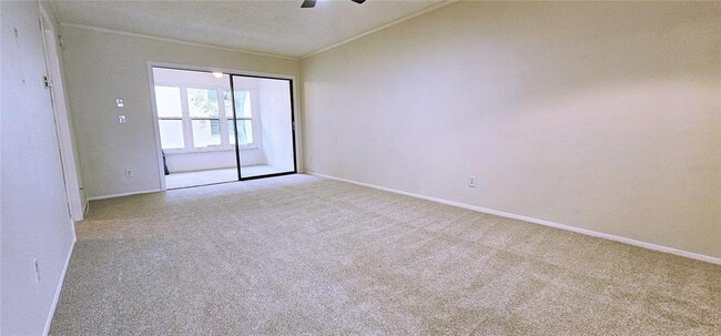 Building Photo - 3036 Eastland Blvd