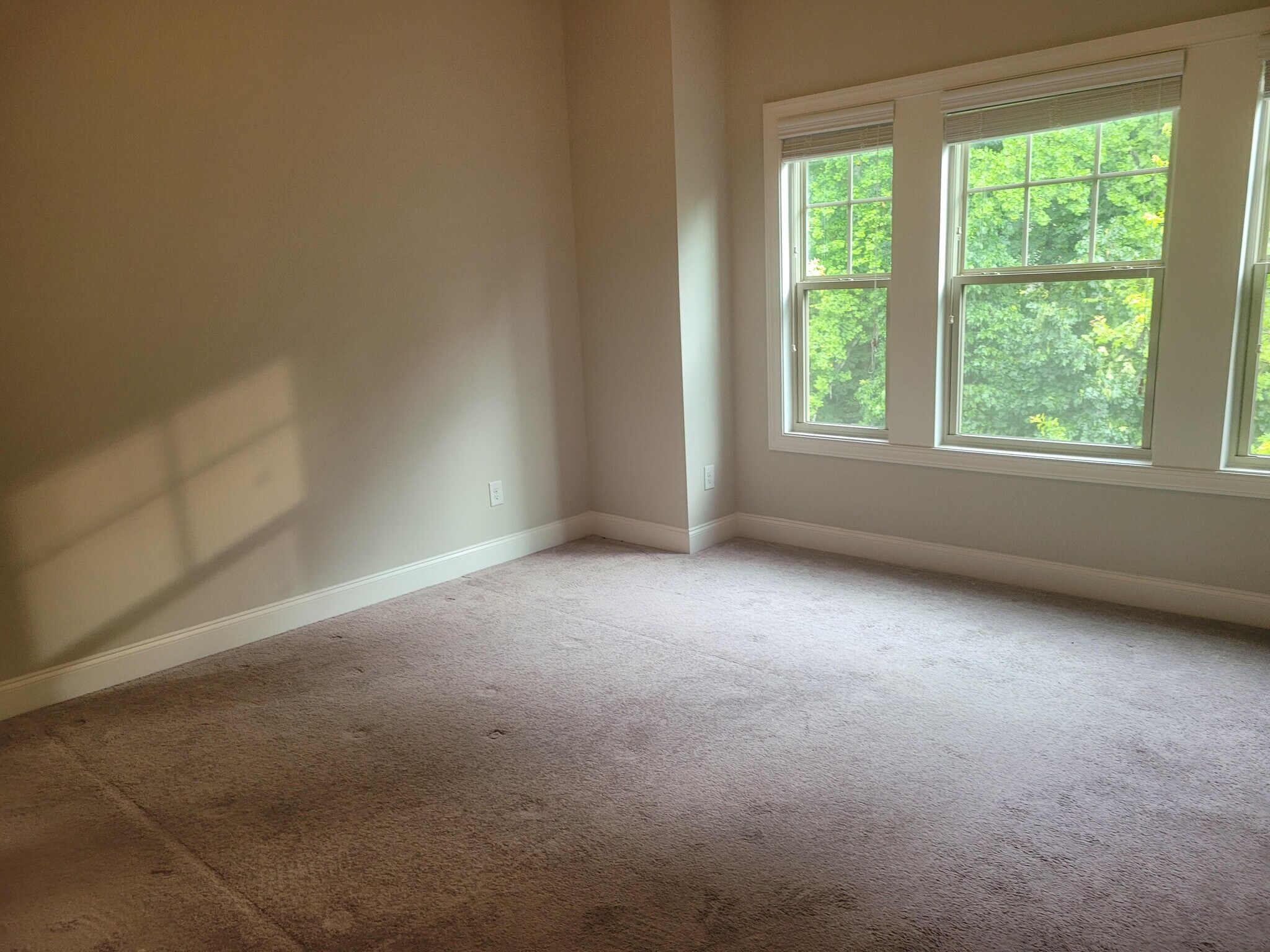 Building Photo - 4158 Butler Dr