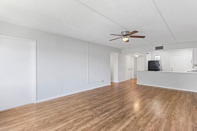 Building Photo - 4500 N Flagler Dr