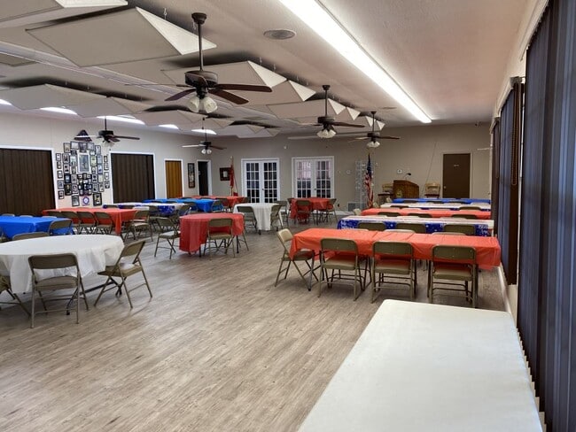 Building Photo - 502 Old Colony Rd