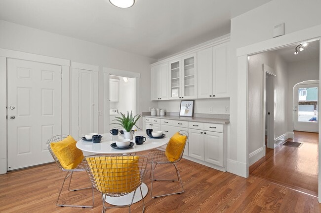 Building Photo - 349 Commercial Ave