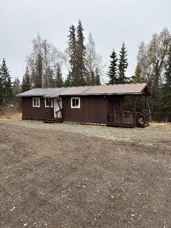 Primary Photo - 49144 Shadura Rd