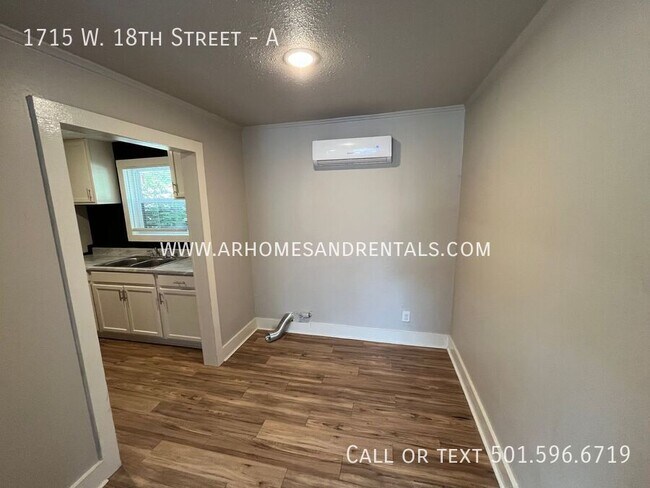 Building Photo - 1715 W 18th St