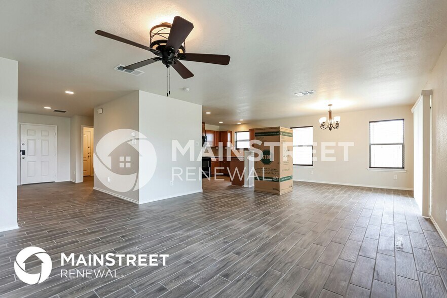 Building Photo - 6622 San Miguel Way