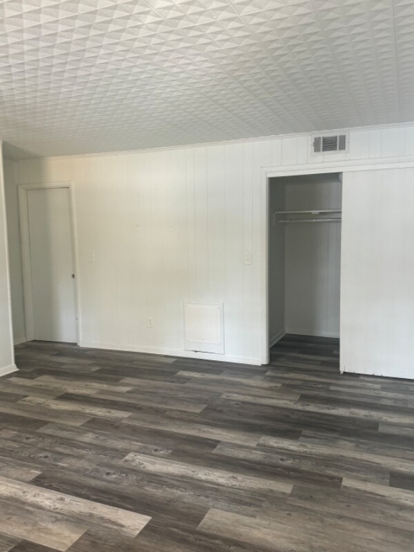 Building Photo - 308 Joseph St