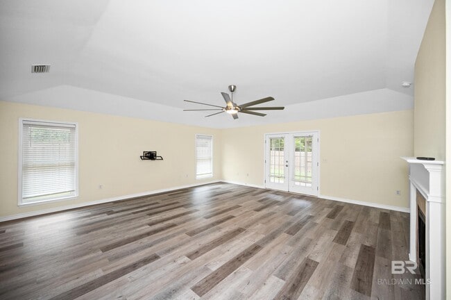 Building Photo - 25930 Overton Dr