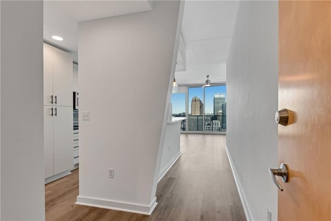 Building Photo - 860 Peachtree St NE