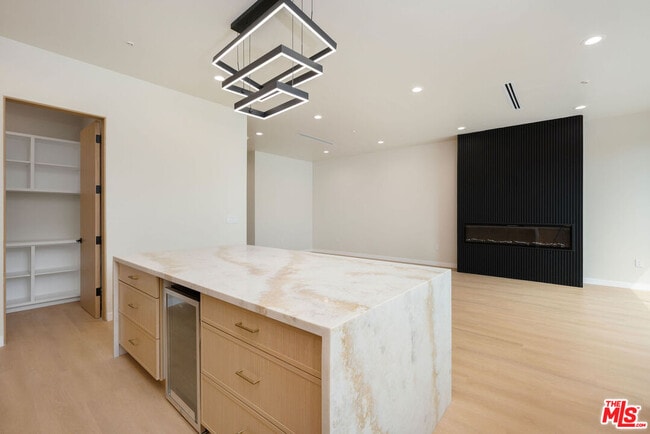 Building Photo - 17510 Miranda St