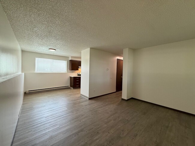 Building Photo - Augusta Circle One