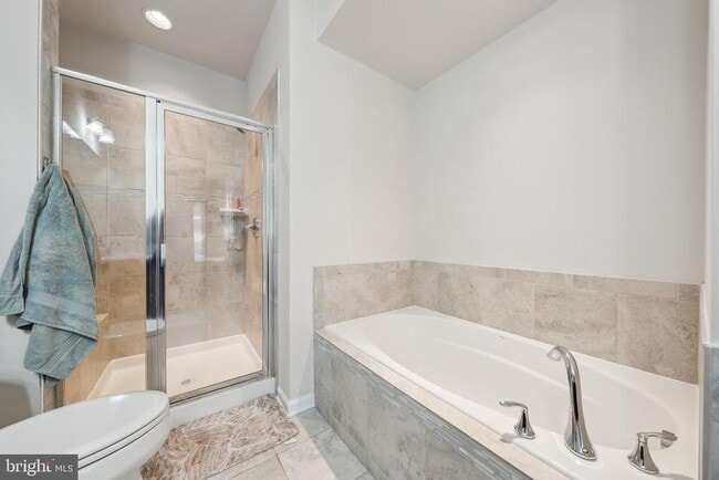 Building Photo - 7119 Rowlock Aly