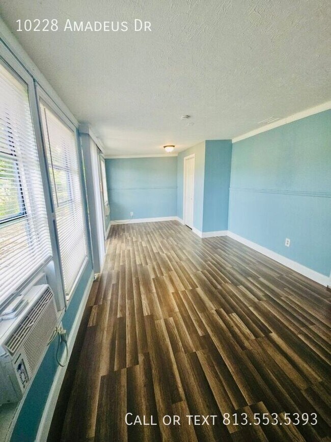 Building Photo - 10228 Amadeus Dr