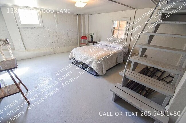 Building Photo - 1530 Bellwood Ln
