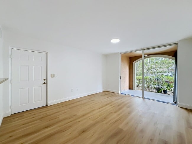 Building Photo - Super Cozy 2 bedroom in Desirable Neighborhood in coconut creek