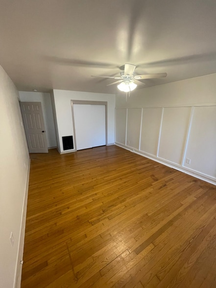 Building Photo - 1600 E 29th St