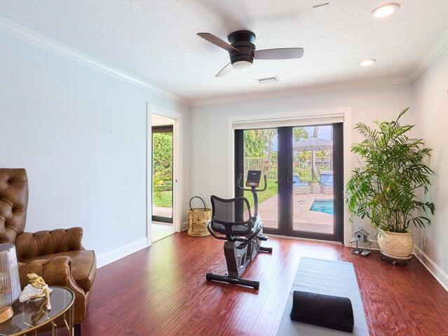 Building Photo - 3700 Embassy Dr