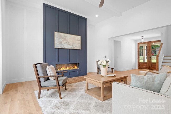 Building Photo - 106 Arbor Dr