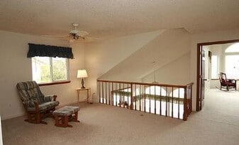 Building Photo - 6782 Swadley Court