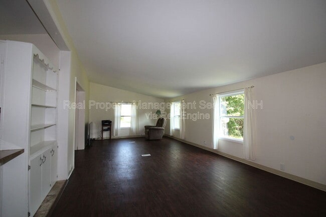 Building Photo - 997 NH-11