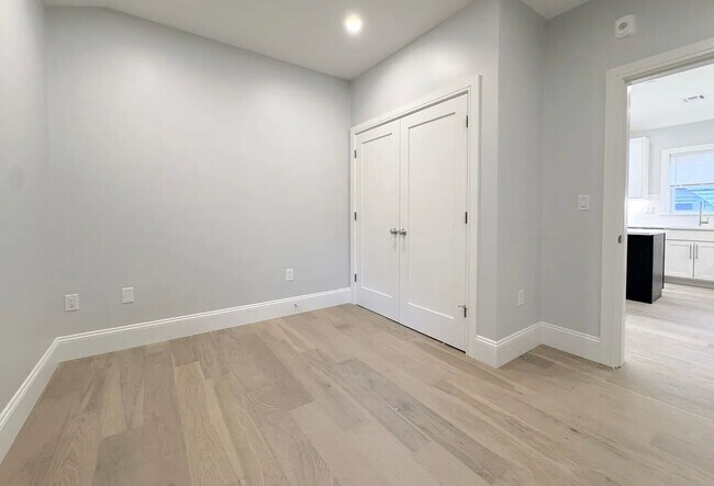 Building Photo - Newly Constructed 3-bed, 2-bath in Brighton