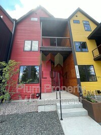 Building Photo - 1855 S 3rd St W
