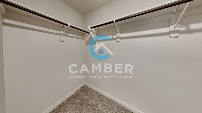Building Photo - 6101 Green Meadow Lane