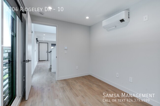 Building Photo - 2304 Ridgeley Dr