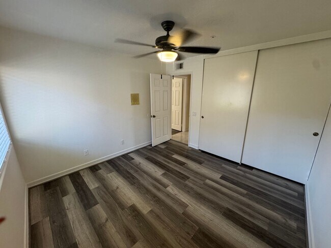Building Photo - 3450 Rancho Diego Cir