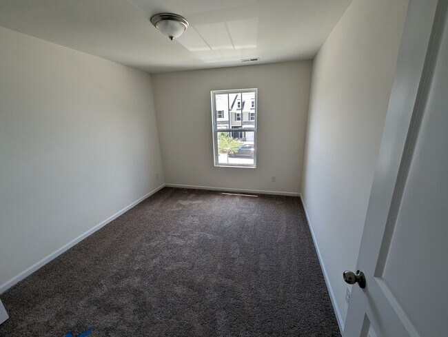 Building Photo - 2828 Trinity St
