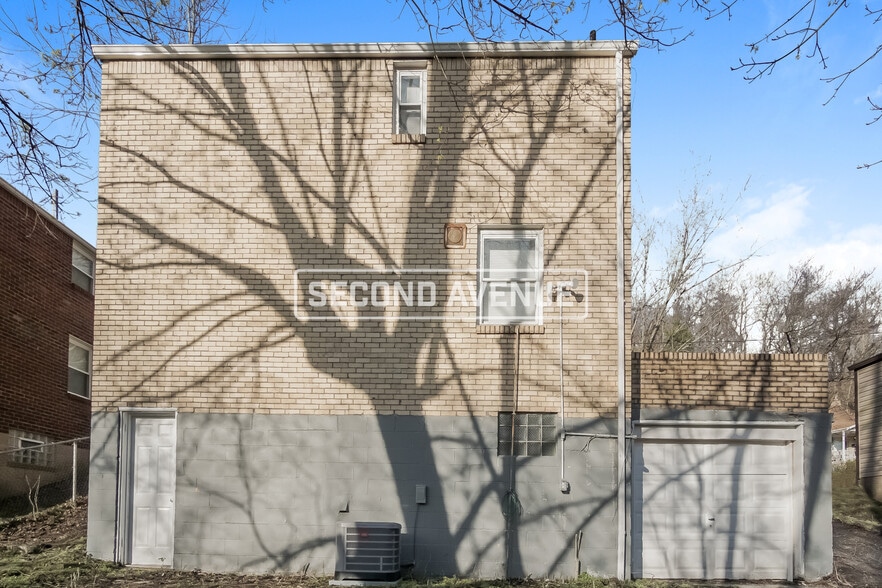 Building Photo - 610 Churchill Ave