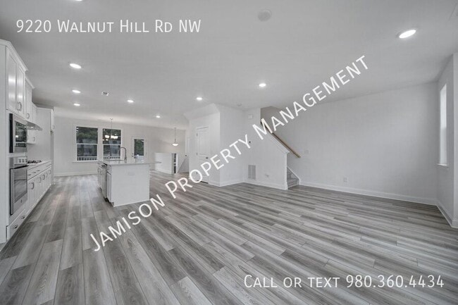 Building Photo - 9220 Walnut Hl Rd NW