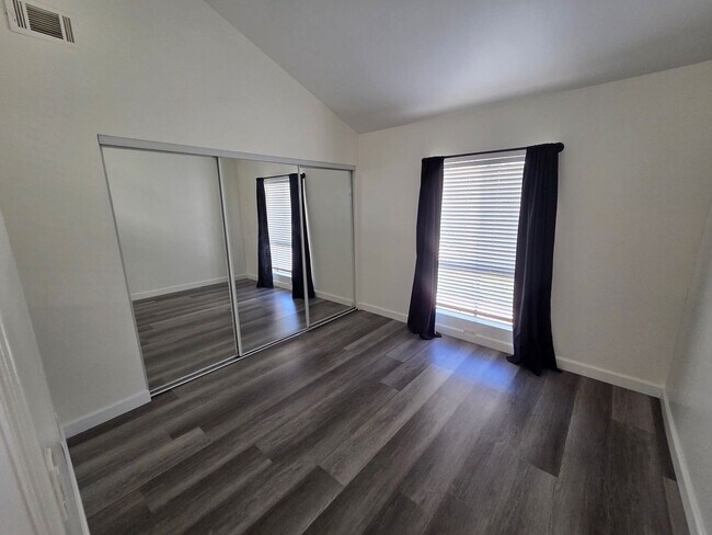 Building Photo - 15301 Santa Gertrudes Ave