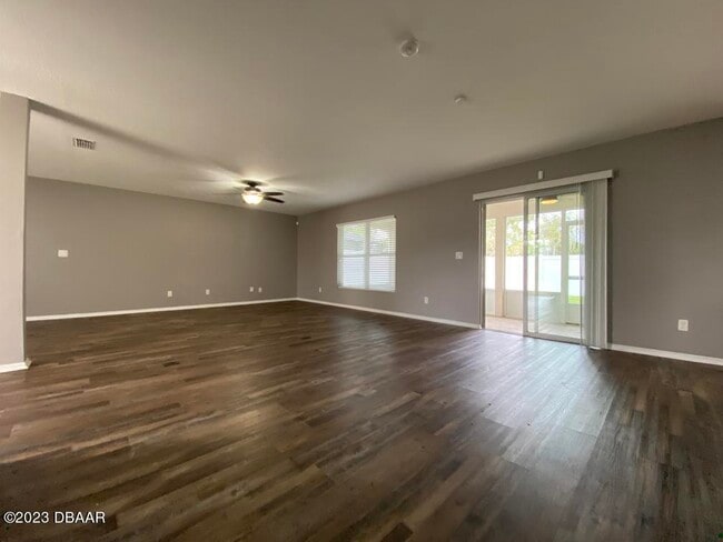 Building Photo - 548 Aeolian Dr