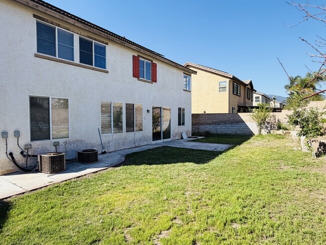 Building Photo - 7575 Lime Ave