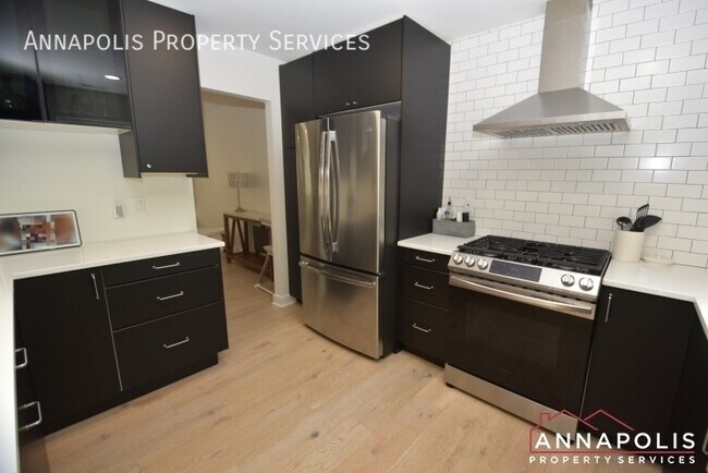 Building Photo - 1107 Brassie Ct