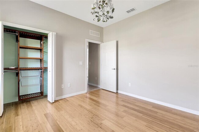 Building Photo - 6289 Falcon Lair Dr
