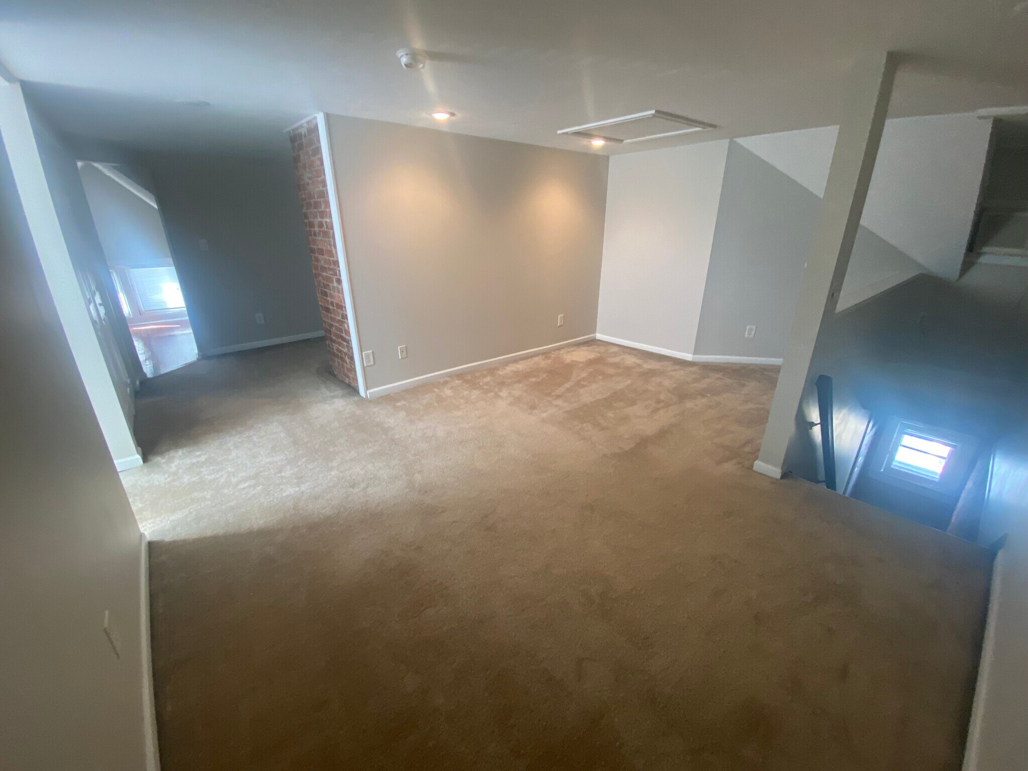 Bedroom 2 layout - 1003 Broadway St